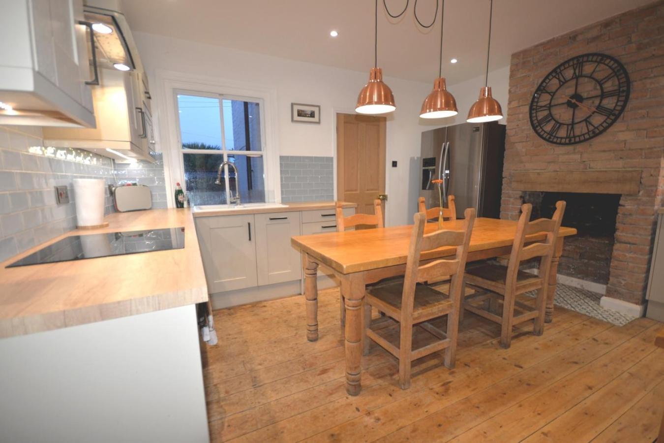 Delightful Cottage In Sandwich - One Bedroom Exterior photo