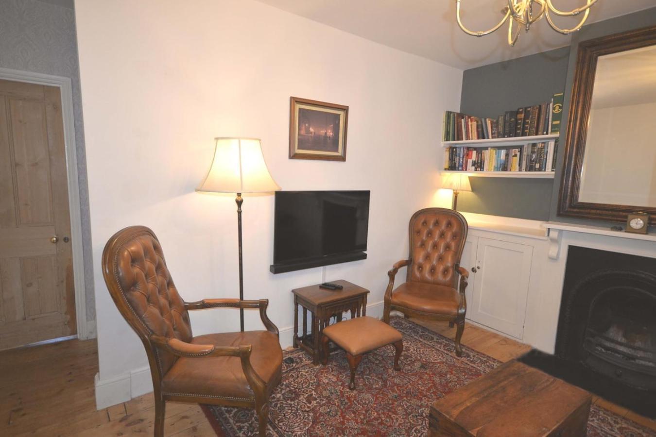 Delightful Cottage In Sandwich - One Bedroom Exterior photo